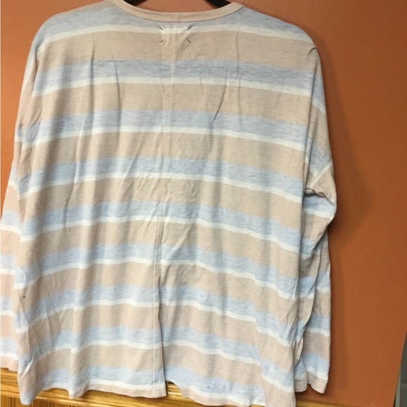 Lou & Grey Long Sleeve Casual Loose Fit Scoop Neck Tee Size XL - Picture 2 of 3